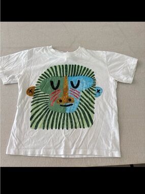 Zara White Tee with Colorful Lion Face Graphic
